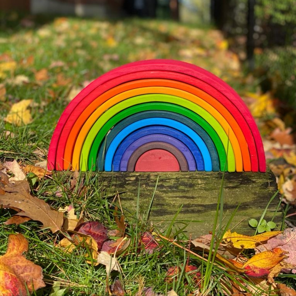 Wooden rainbow stacker